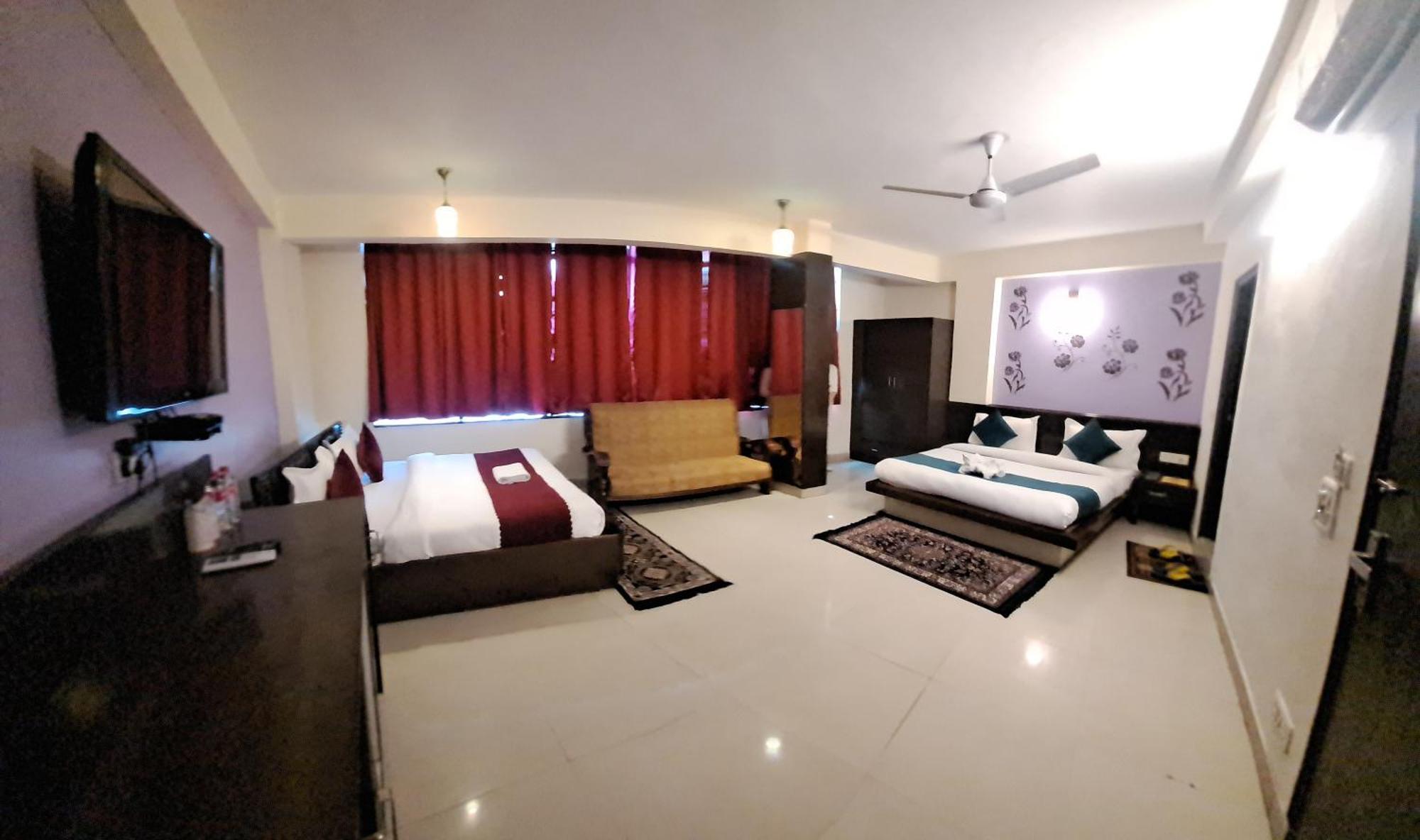 Airport Hotel Port View Nuova Delhi Esterno foto