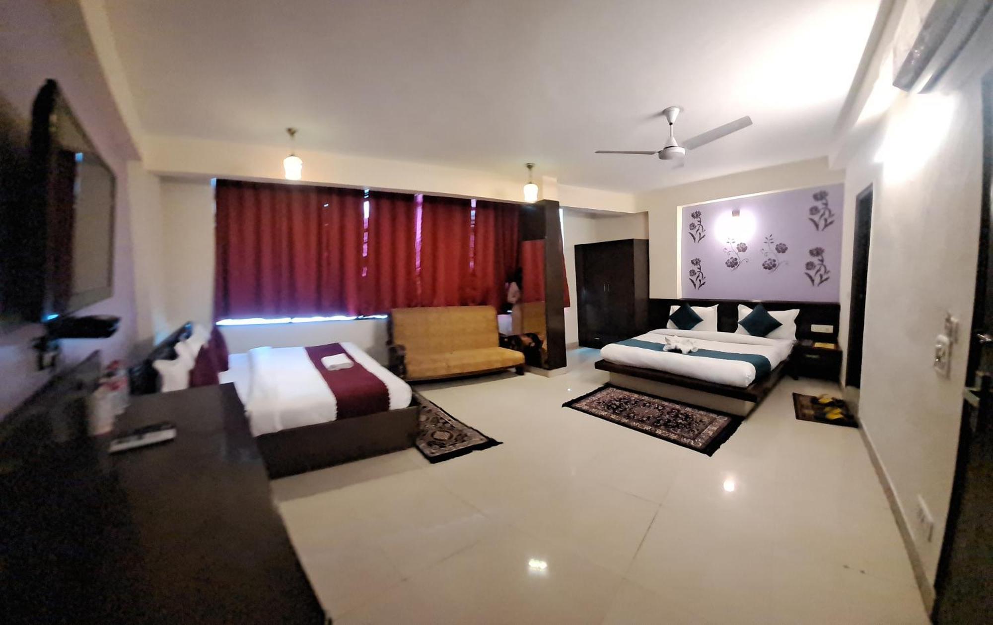 Airport Hotel Port View Nuova Delhi Esterno foto