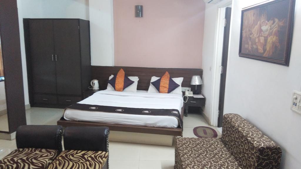 Airport Hotel Port View Nuova Delhi Esterno foto